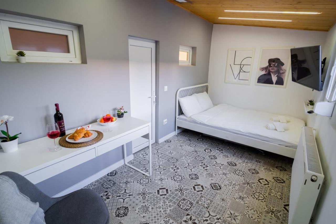 One Bedroom Flat In Bucharest'S Historic District Luaran gambar