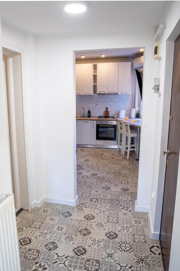 One Bedroom Flat In Bucharest'S Historic District Luaran gambar