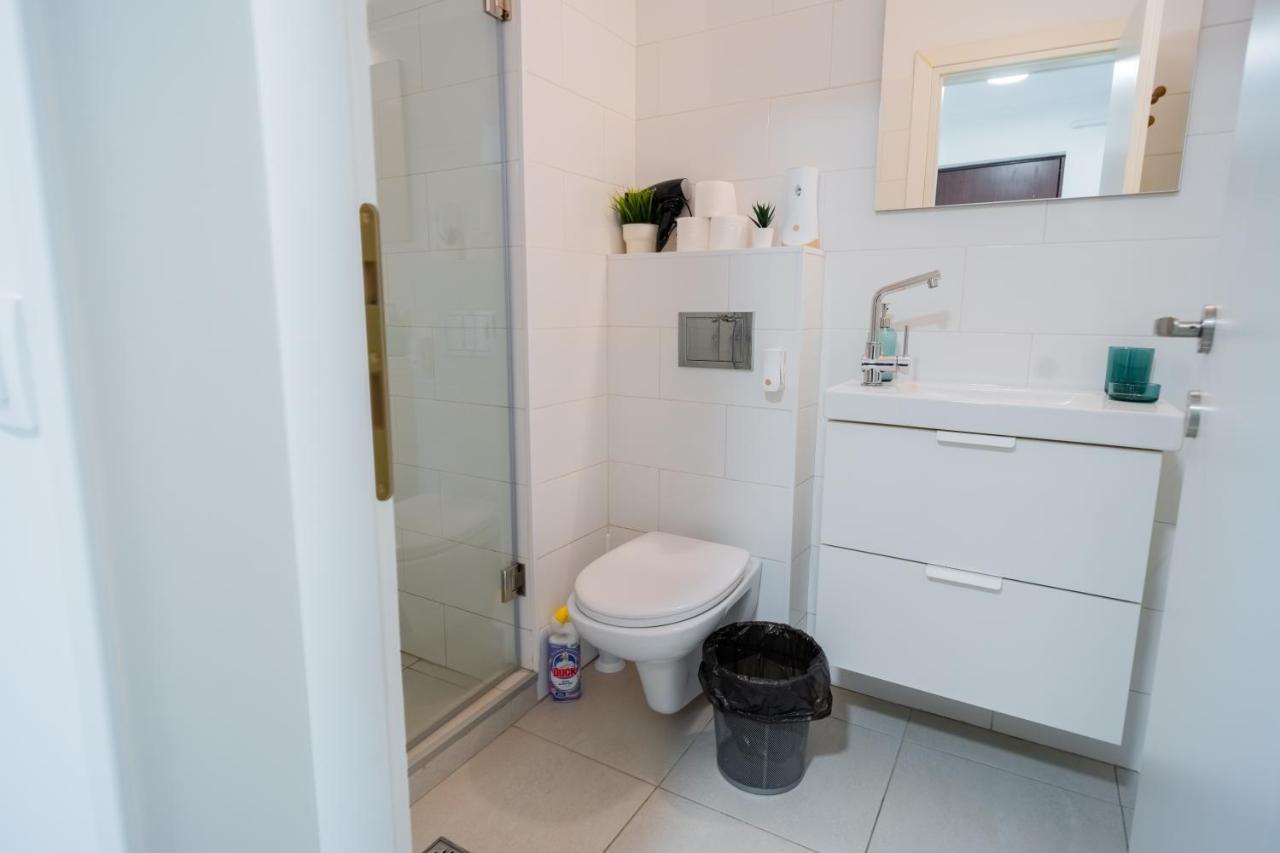 One Bedroom Flat In Bucharest'S Historic District Luaran gambar