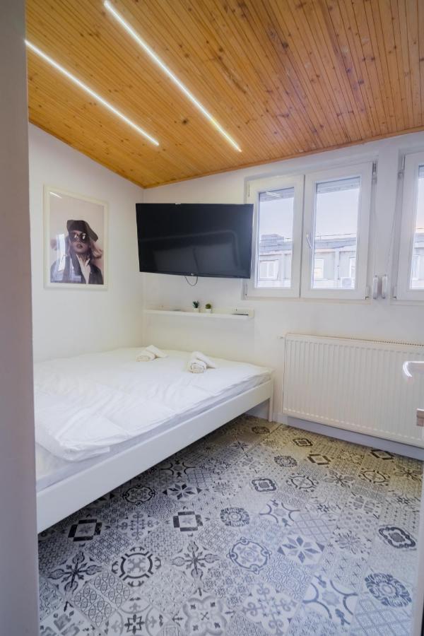 One Bedroom Flat In Bucharest'S Historic District Luaran gambar