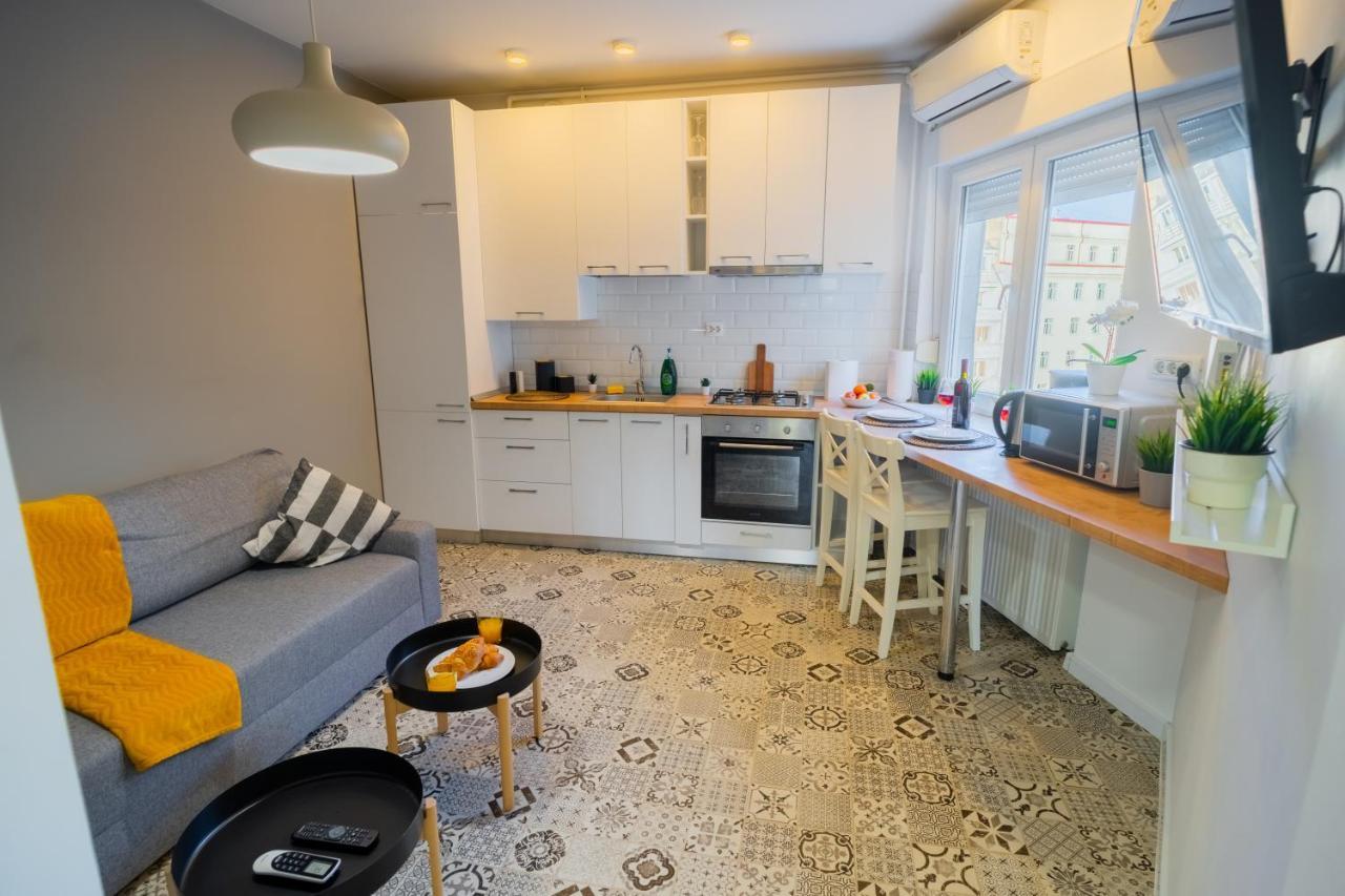 One Bedroom Flat In Bucharest'S Historic District Luaran gambar